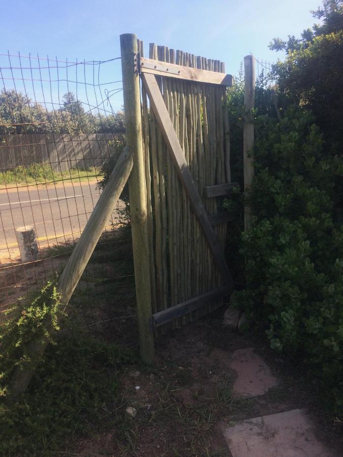 קייפטאון Rustic Beach House 300 Steps From The Ocean מראה חיצוני תמונה